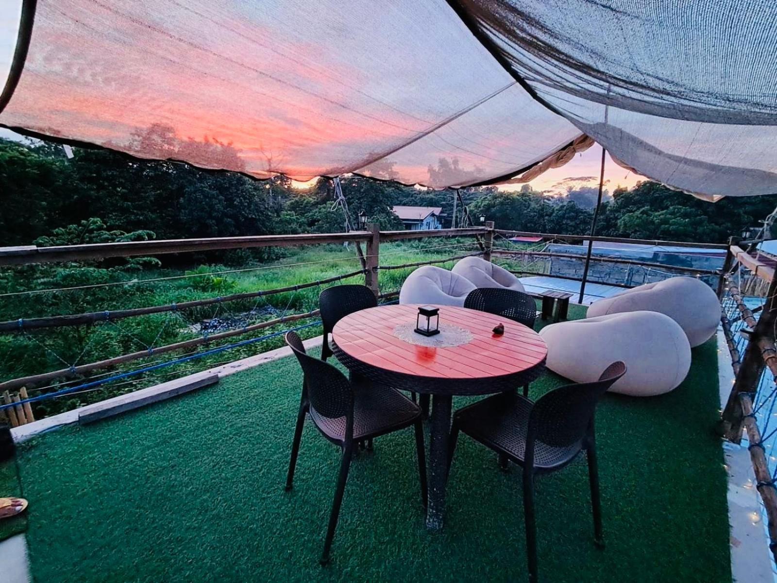 אל נידו Happy Monkey Hostel מראה חיצוני תמונה